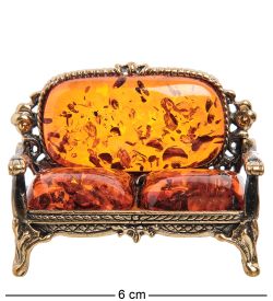 Народные промыслы AM-1929 Фигурка «Кушетка в викторианском стиле» (латунь, янтарь)