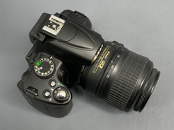 Nikon D5000 Kit 18-55mm 4.700 кадров