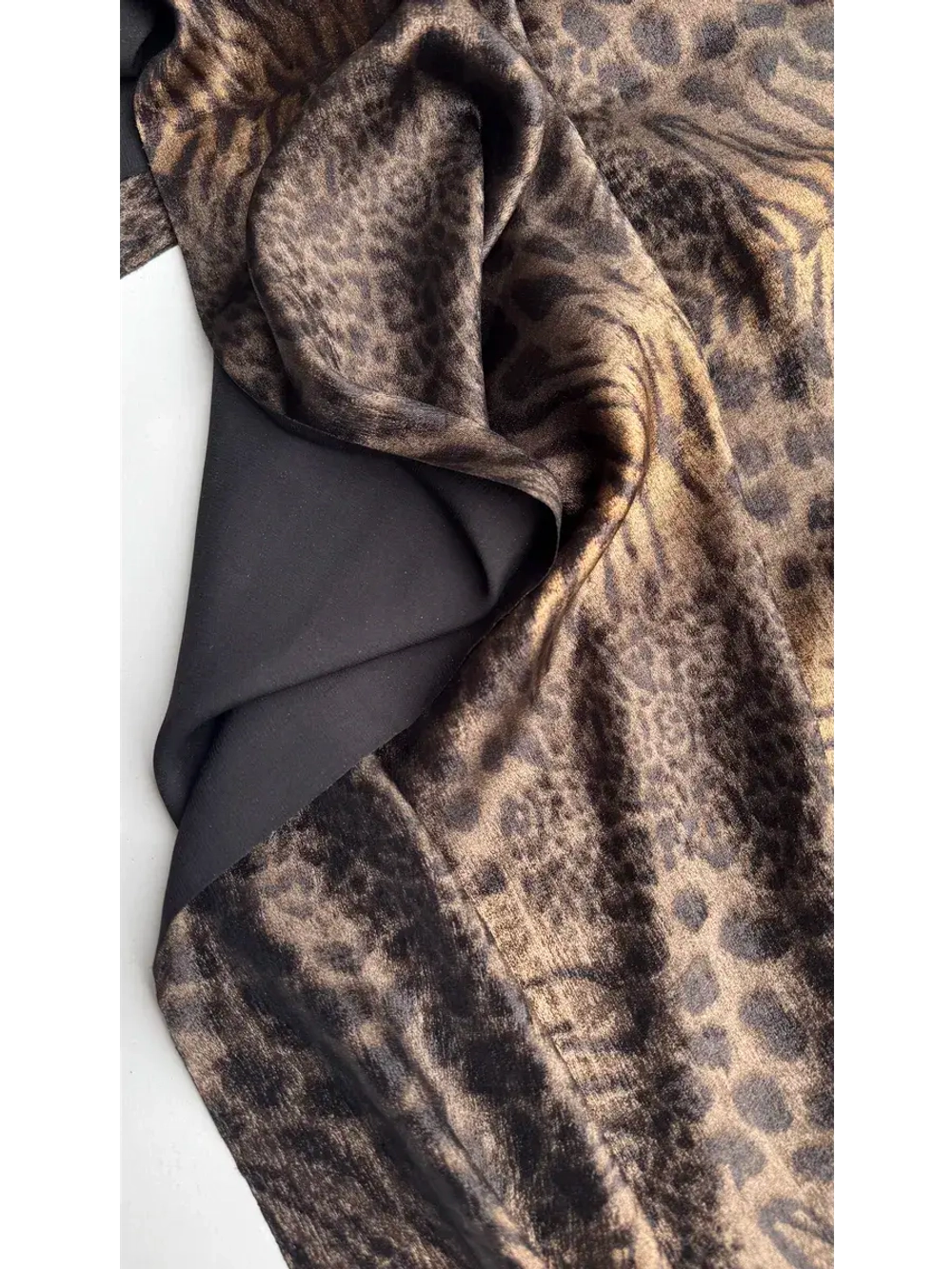 Ткань для шитья шелк c напылением золото металлик 1,5м