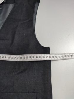 Жилет Zara классический на 11-12 лет