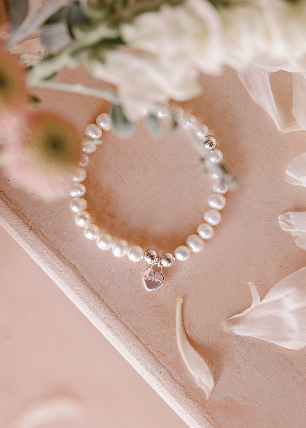 Браслет "Моно" с жемчугом