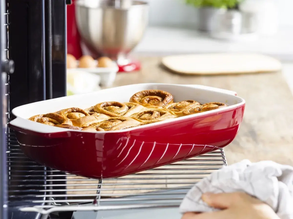 KitchenAid Керамическое блюдо 26x15,5x6,5 см + крышка Империя красный
