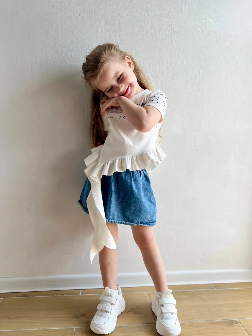 Футболка с воланами