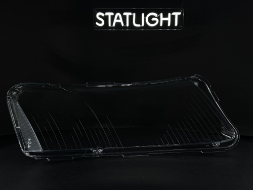 Левое стекло фары AUDI A6 С6 2004-2011