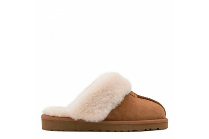 UGG Slippers Scufette Chestnut