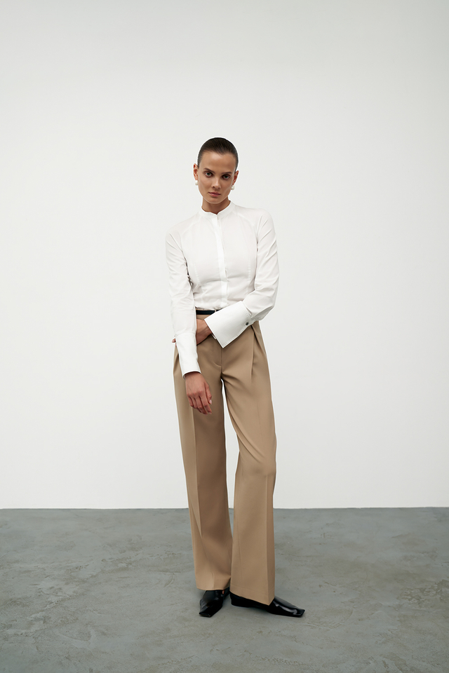 Рубашка приталенная с воротником-стойка