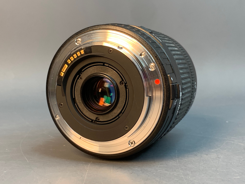 Sigma 28-300mm f/3.5-6.3 Zoom Macro Canon EF-S