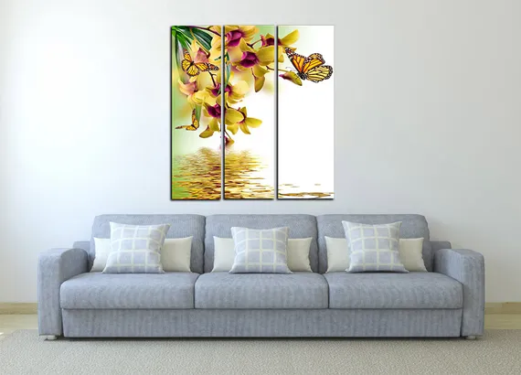 Модульная картина " Бабочка на цветке"