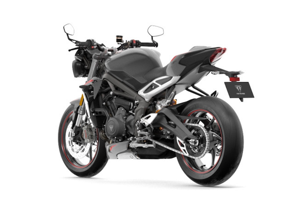 STREET TRIPLE RS