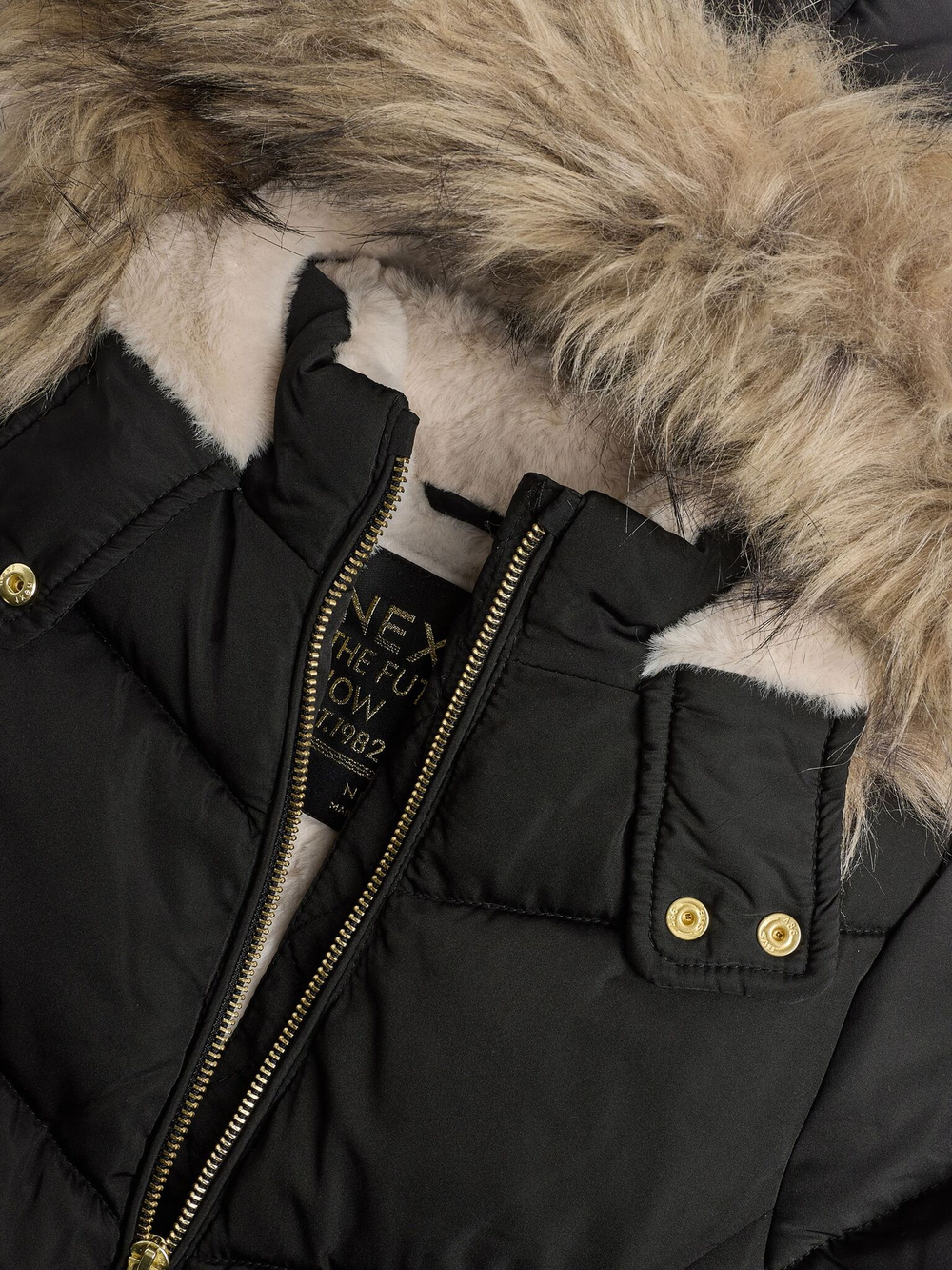 Куртка утепленная с капюшоном для девочки Next K73-645, Черный