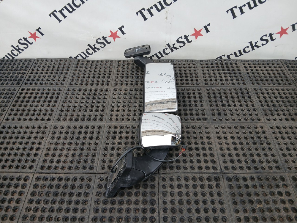 Зеркало заднего вида боковое правое 2023г.