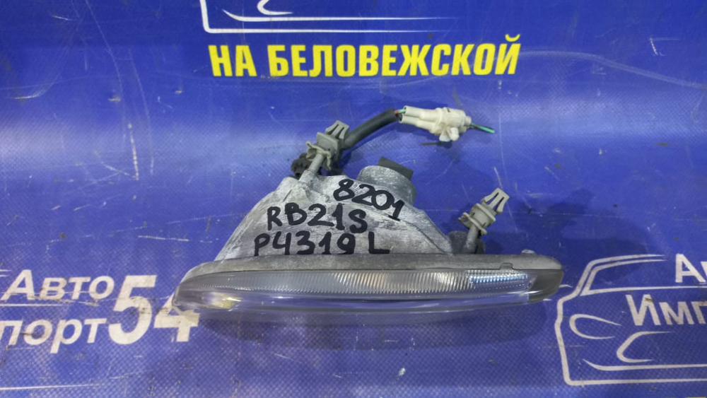 Туманка левая SUZUKI AERIO 2003-2007