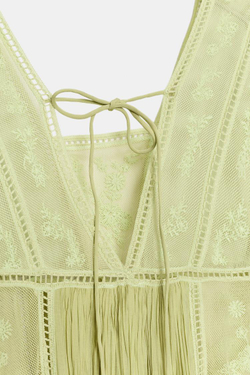 ZARA ПЛАТЬЕ ПЛИССЕ С ВЫШИВКОЙ — ZW COLLECTION, ФИСТАШКОВЫЙ