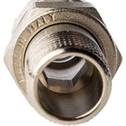 Кран шаровой с американкой полнопроходной (бабочка) 15