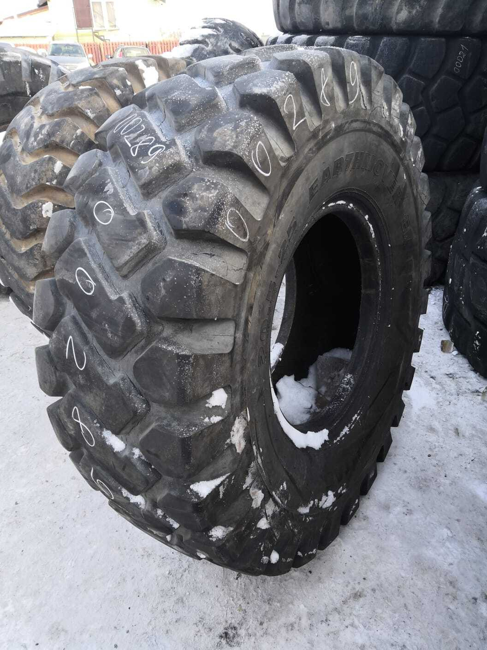 20.5-25 Mitas EM-60 шина б/у