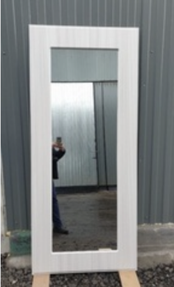 Входная металлическая дверь VOLCANO (ВОЛЬКАНО) с зеркалом 18 Сандал белый