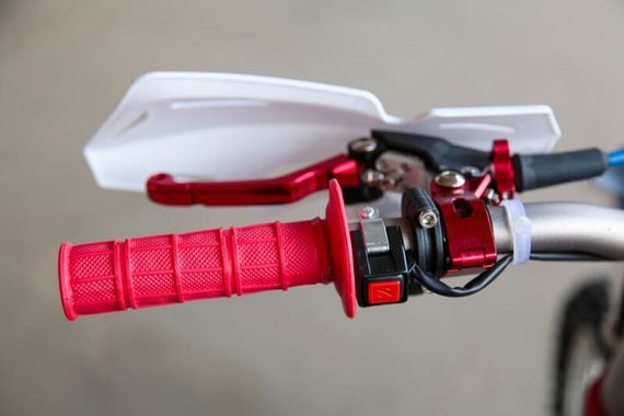 Мотоцикл кроссовый эндуро BSE RTC-300R 3.0