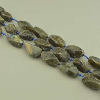 Нитка Лабрадор 40 см. (Без замка)