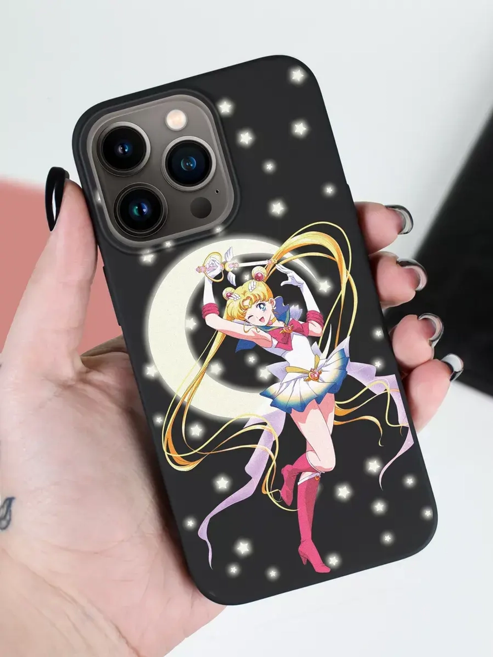 Чехол на iPhone 15 Pro с принтом