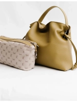 Сумка мешок через плечо средняя натуральная кожа