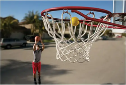 Баскетбольный тренажер "Попади в цель" SKLZ Basketball Shooting Target