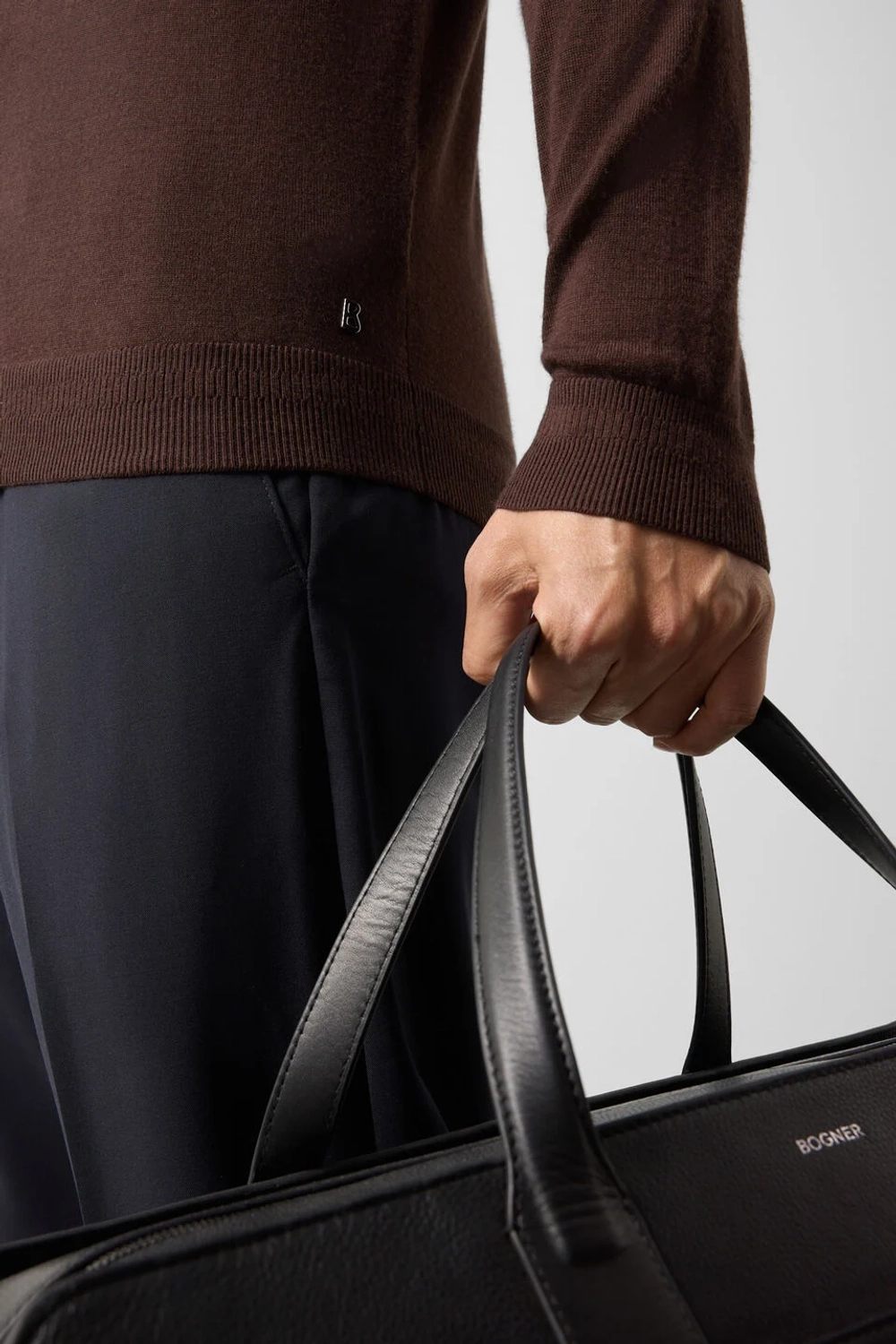 Джемпер BOGNER JAKE в темно-коричневом цвете