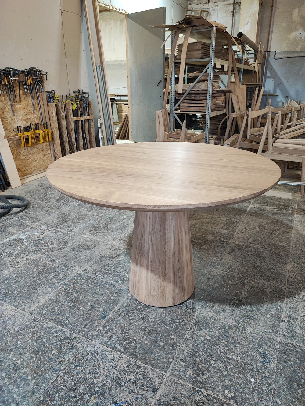 Стол обеденный model030