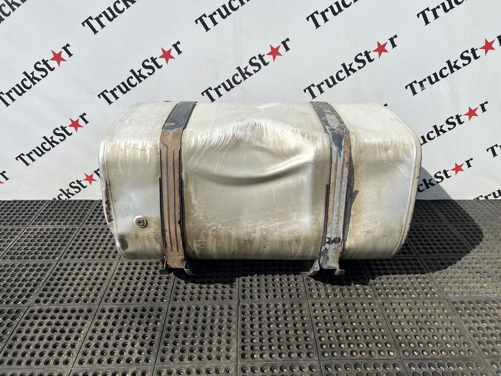 Бак топливный (дефект) 490L