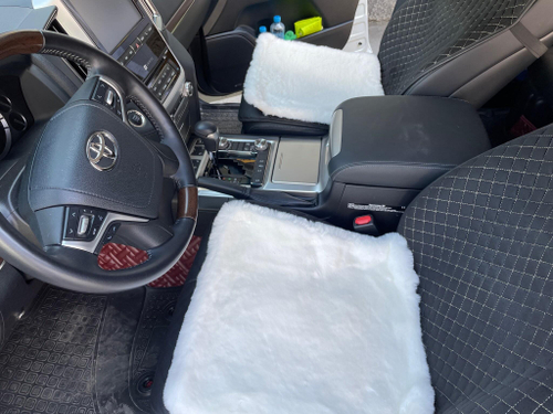 Подушка (Белый Соболь) на сиденье из искусственного меха, накидка, короткий ворс (1 шт,.) =