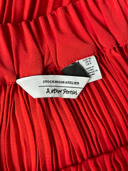 Платье & Other Stories