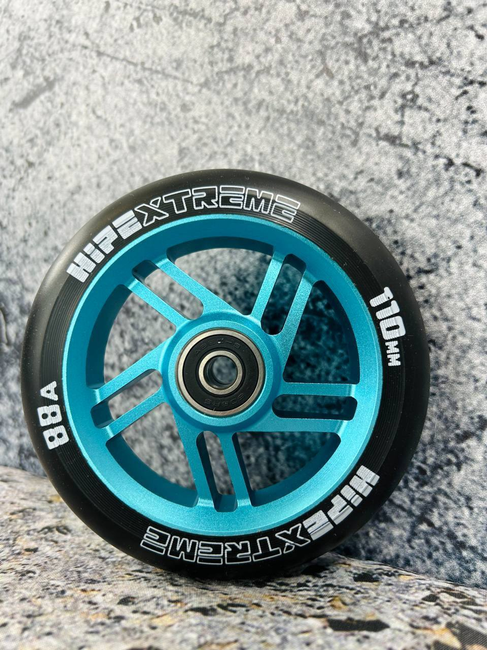 Колесо HIPExtreme H5 110*24 мм, голубой/черный