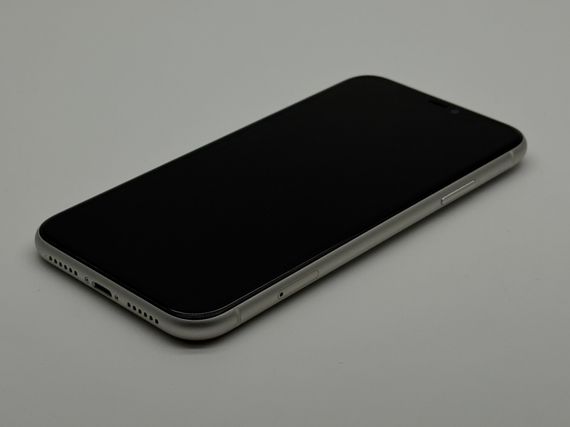 iPhone 11 64Gb White