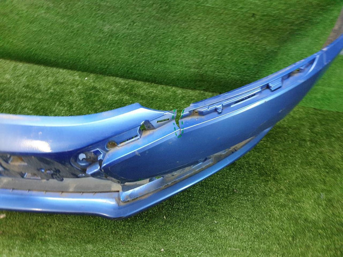 Бампер передний Lada Granta (2018-н.в.)