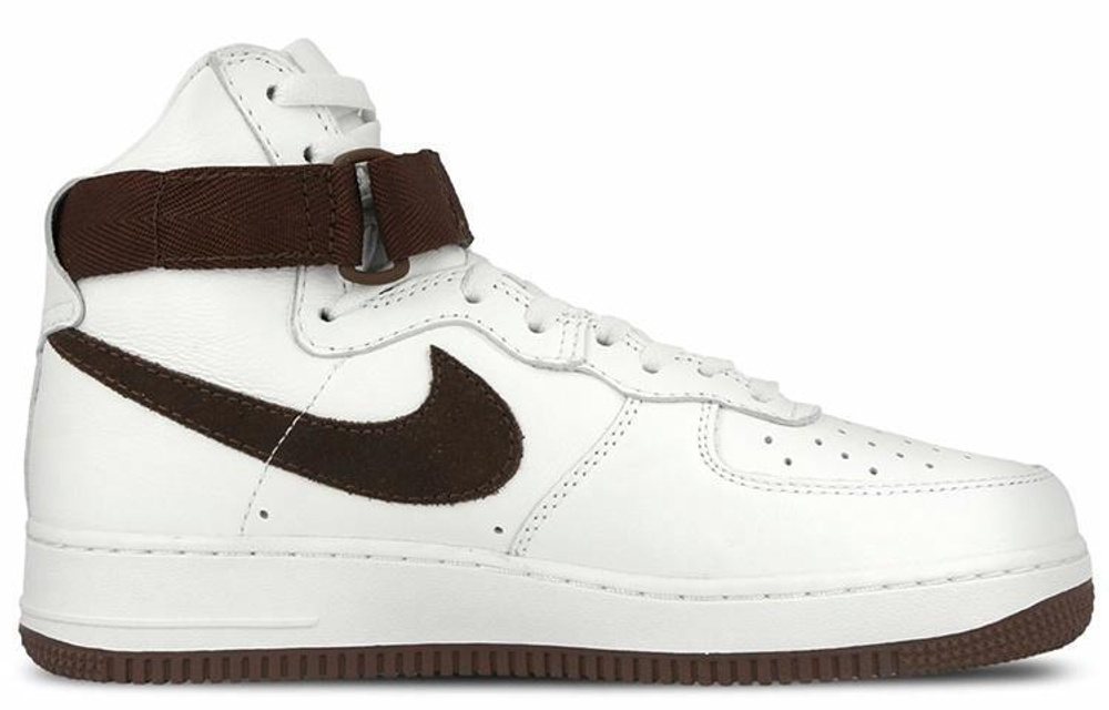Кроссовки Nike Air Force 1 Retro Qs