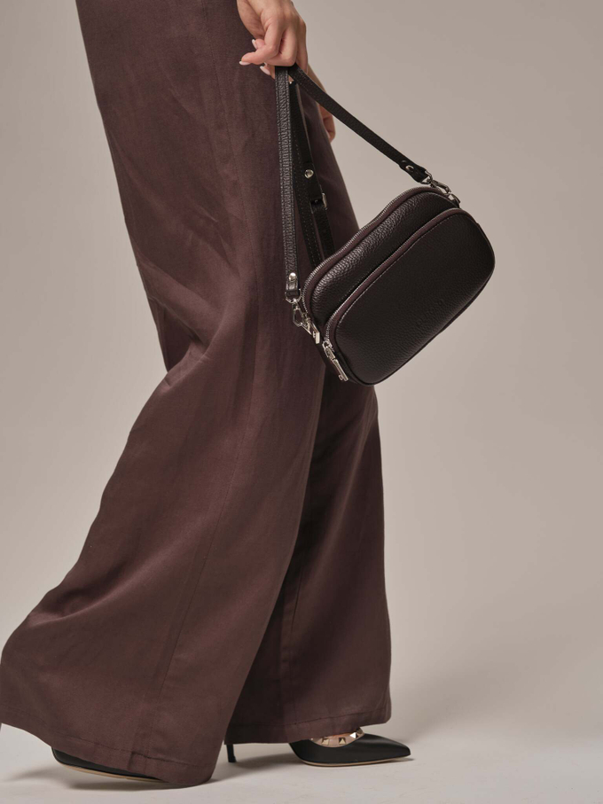 Сумка кожаная кросс-боди темно-коричневая