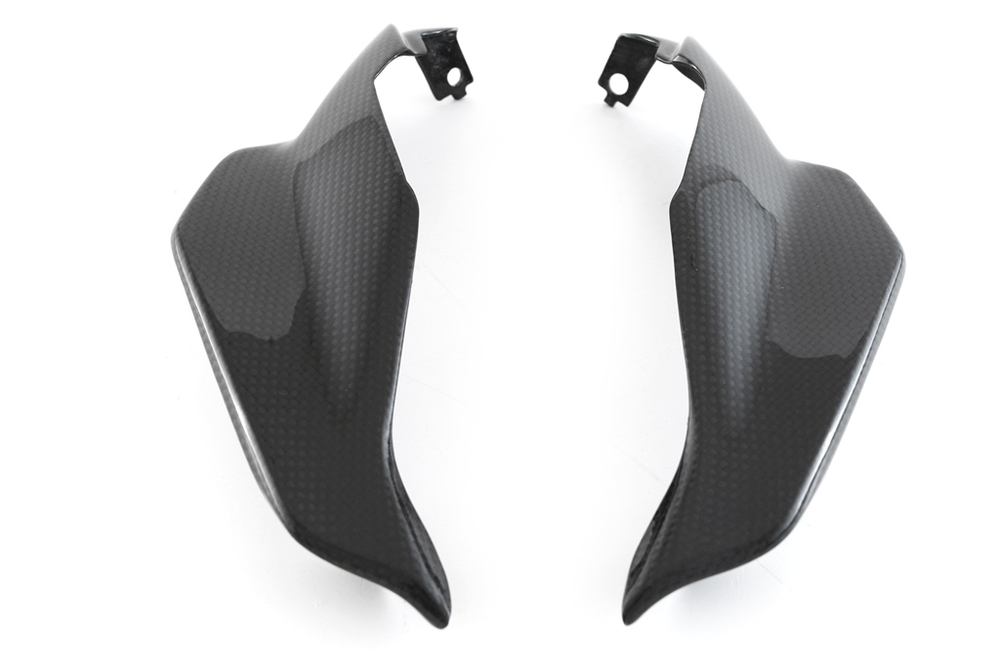 Fullsix Карбоновая накладка фары - нижняя Ducati Streetfighter V4 (2025+) MD-SF25-S52