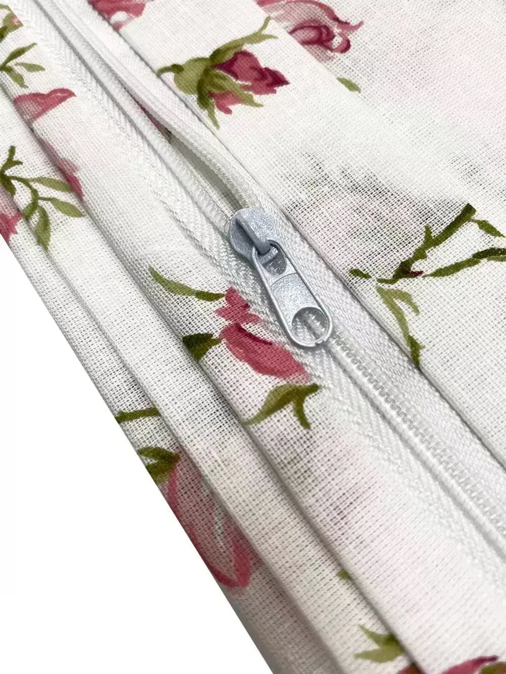 Наволочка комплект 2шт перкаль Сказка "Розовые бутоны" 45х45 см на молнии