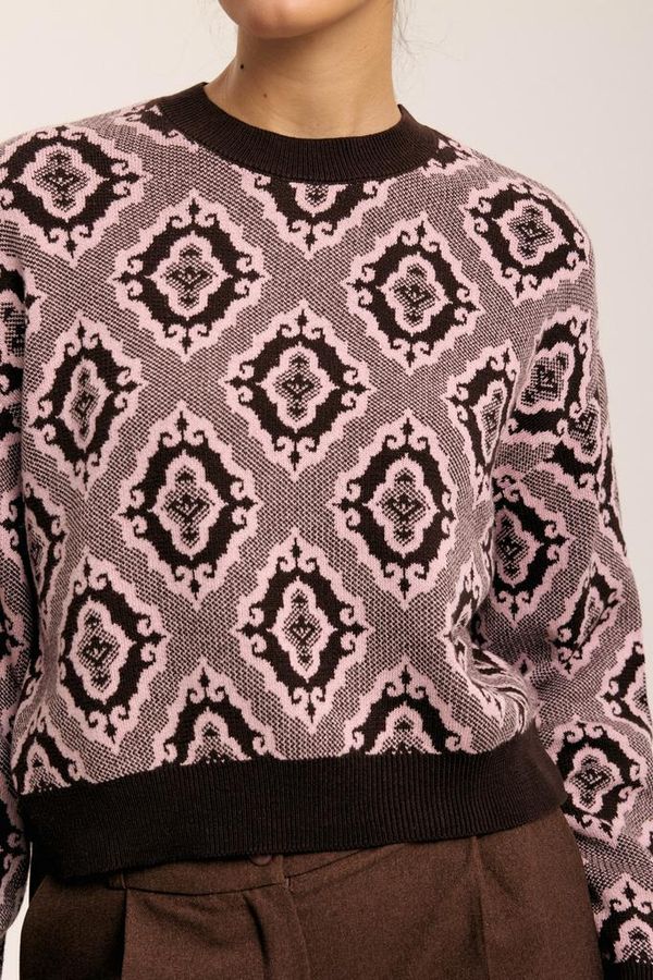 Лонгслив Тюбетейка укороченный коричневый/розовый - фото 4