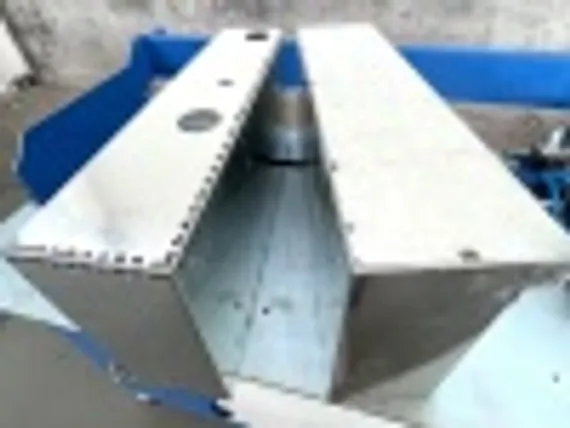 Горизонтальный автоматический углошлифовальный станок INSPMJ, INTEGRAL