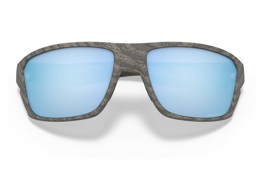 Oakley Irregular Shape Sunglasses