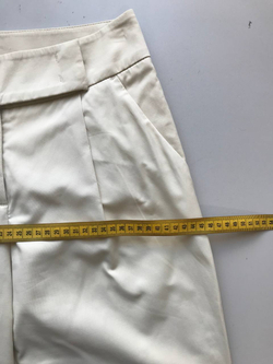 Брюки Lakbi светлые, визуально на 42 размер
