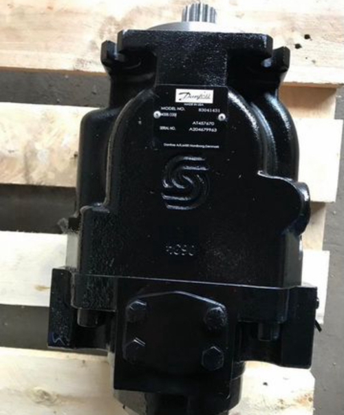 Гидравлический насос Danfoss 83041431