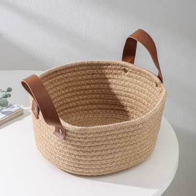 Плетёная корзина для хранения «Айко» с ручками (21,5х21,5х16,5 см) (Цвет: бежевый)