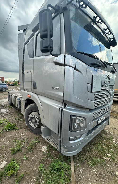 FAW JH6 4x2 Седельный тягач CA4180P25K15E5A80 (Дизельный, 11,6 л, 453 л.с., АТ)