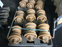 Каток опорный однобортный CAT D8K, D8H/ Liebherr PR751 BERCO (Италия))