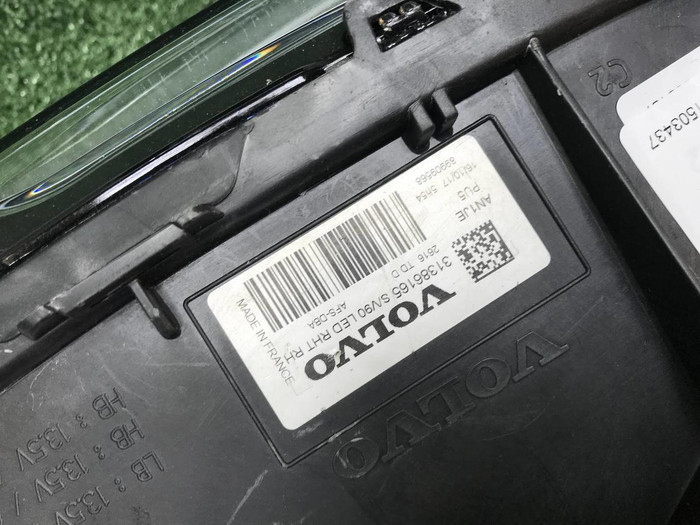 Фара правая Volvo V90 2 (2016-2020) Full LED