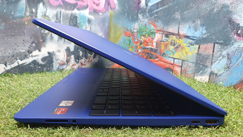 Ноутбук HP AMD/4Gb/FHD/15s-eq1355ur 475Q7EA/Windows 10