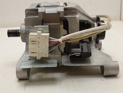 EWUC4105 кт43 Двигатель для стиральной машины Indesit 16003297200 б/у 7 контактов