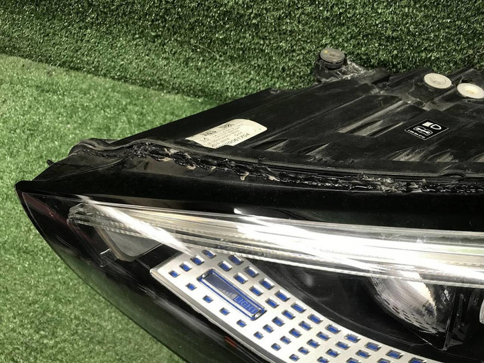 Фара левая Mercedes S W223 (20-нв) Digital Light