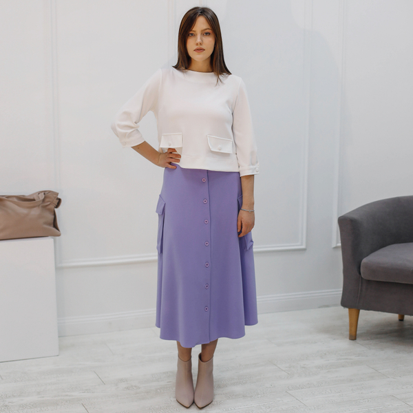 Офисный костюм из мягкой ткани